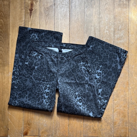 Sincerely Jules Black Leopard Print Flare Jeans 5/27 - Picture 1 of 4